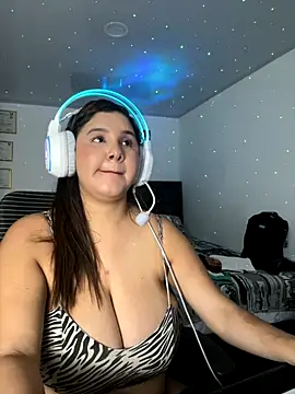 ValleryParker online show from 10/16/25, 02:53