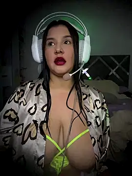 ValleryParker online show from 11/29/25, 06:46