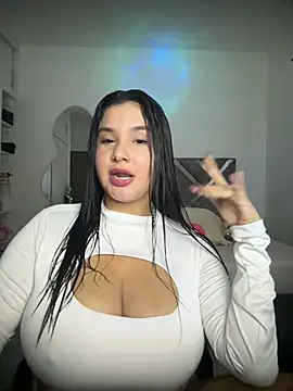 ValleryParker online show from 01/15/26, 10:24