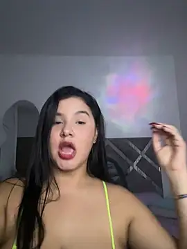 ValleryParker online show from 03/03/26, 06:53