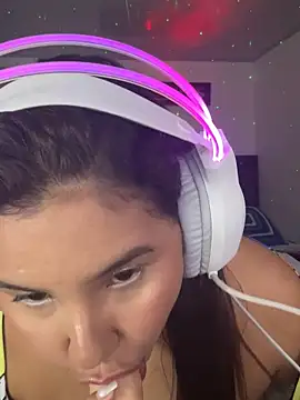 ValleryParker online show from 10/11/25, 03:29