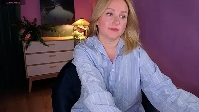 Lazy Lady online show from 09/10/25, 09:19