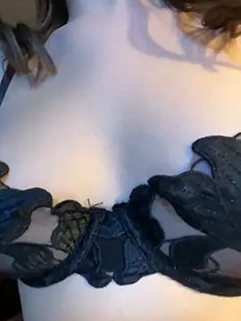 Snapshot of TheCinderella chatting on 01/31/26, 09:46 TheCinderella online show from 01/31/26, 09:46