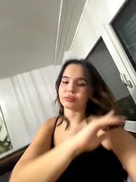 TheCinderella online show from 11/30/25, 04:08