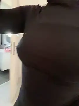 TheCinderella online show from 04/04/26, 03:29