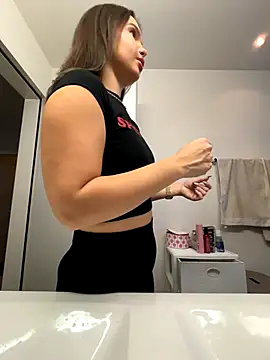 TheCinderella online show from 10/30/25, 03:20