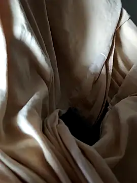 malluflash online show from 04/19/26, 08:26