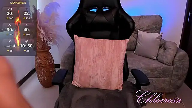 chloerossi online show from 01/10/26, 04:02