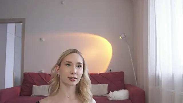 anyeess online show from 04/12/26, 09:34