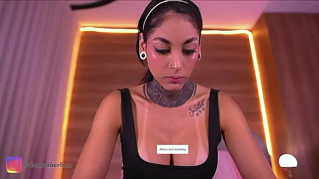 danna berlin  online show from 03/12/26, 07:29