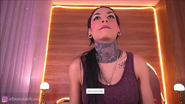 danna berlin  online show from 02/05/26, 07:21