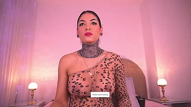 danna berlin  online show from 11/24/25, 07:14