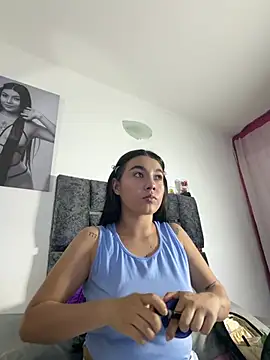 Natasharuso online show from 05/04/26, 09:01