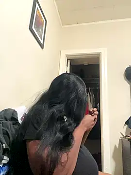 Snapshot of Goddesskarisma chatting on 11/20/25, 02:23 Goddesskarisma online show from 11/20/25, 02:23