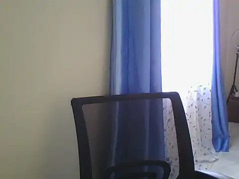 Snapshot of Dizzydose chatting on 03/19/25, 06:57 Dizzydose online show from 03/19/25, 06:57