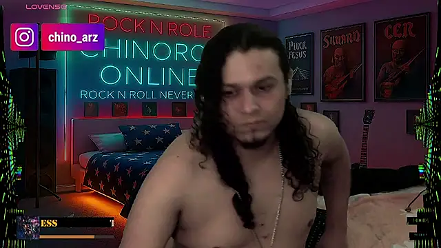 Snapshot of chino_roz chatting on 02/26/26, 10:15 chino roz online show from 02/26/26, 10:15