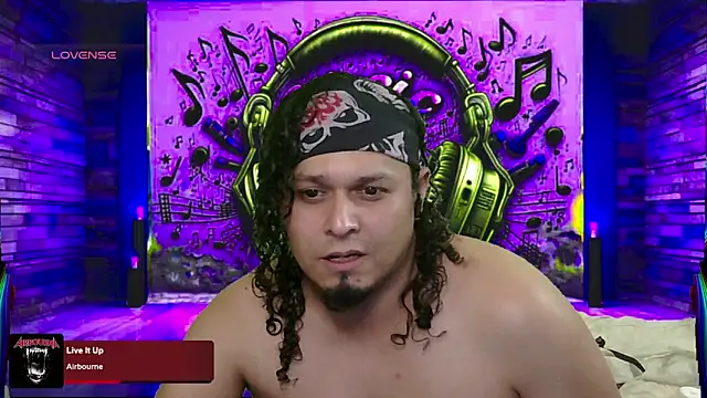 chino roz online show from 03/15/25, 07:42