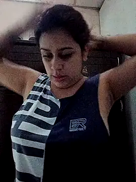 Latina sexy1 online show from 09/30/25, 11:38