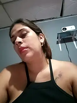 Latina sexy1 online show from 11/18/25, 01:43