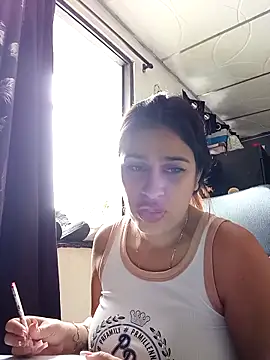 Latina sexy1 online show from 02/22/26, 05:25