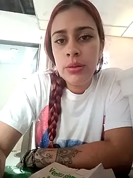 Snapshot of Latina_sexy1 chatting on 07/01/26, 03:01 Latina sexy1 online show from 07/01/26, 03:01