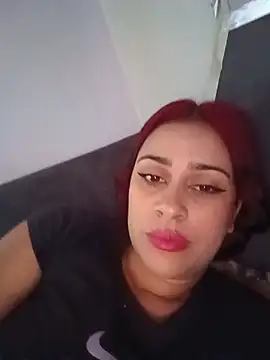 Snapshot of Latina_sexy1 chatting on 05/19/26, 02:24 Latina sexy1 online show from 05/19/26, 02:24
