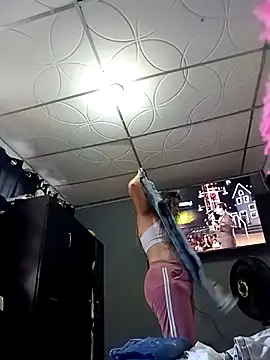 Latina sexy1 online show from 03/13/26, 12:32