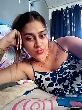 Latina sexy1 online show from 03/15/26, 05:42