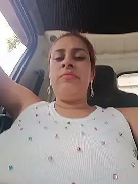 Snapshot of Latina_sexy1 chatting on 07/16/26, 03:20 Latina sexy1 online show from 07/16/26, 03:20