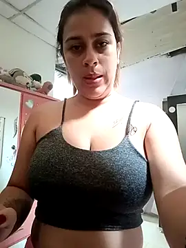 Latina sexy1 online show from 04/04/26, 01:28