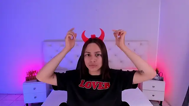 Aron cruz online show from 10/25/25, 01:45