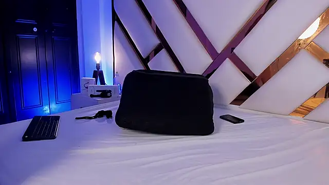 Aron cruz online show from 05/11/26, 02:45