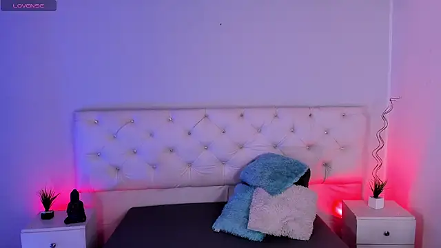 Aron cruz online show from 10/03/25, 01:23