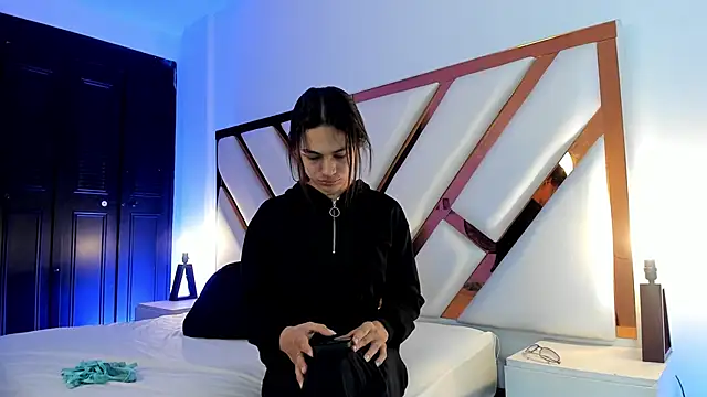Aron cruz online show from 05/30/26, 01:28