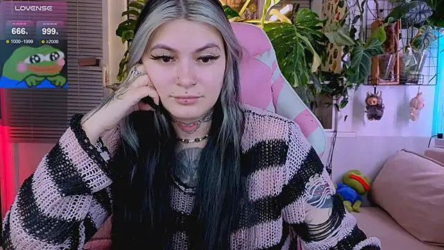 Snapshot of jelya_sg chatting on 12/01/25, 01:34 jelya sg online show from 12/01/25, 01:34