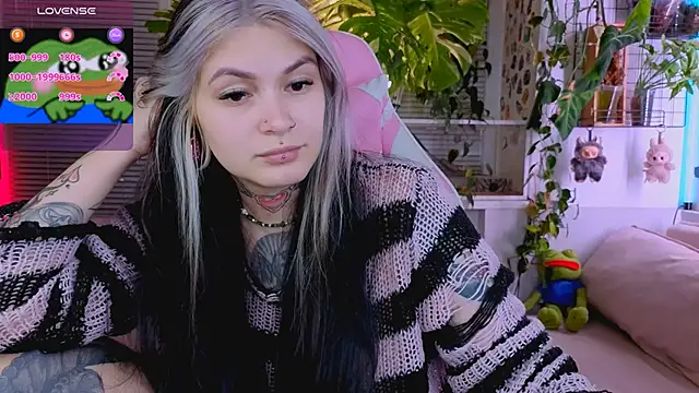 Snapshot of jelya_sg chatting on 10/10/25, 04:19 jelya sg online show from 10/10/25, 04:19