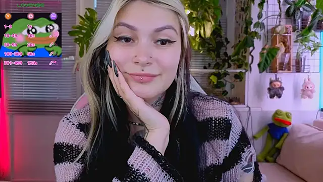 Snapshot of jelya_sg chatting on 09/13/25, 01:44 jelya sg online show from 09/13/25, 01:44