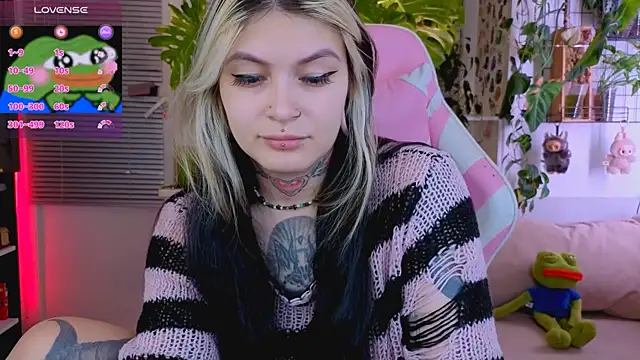 Snapshot of jelya_sg chatting on 09/29/25, 04:23 jelya sg online show from 09/29/25, 04:23