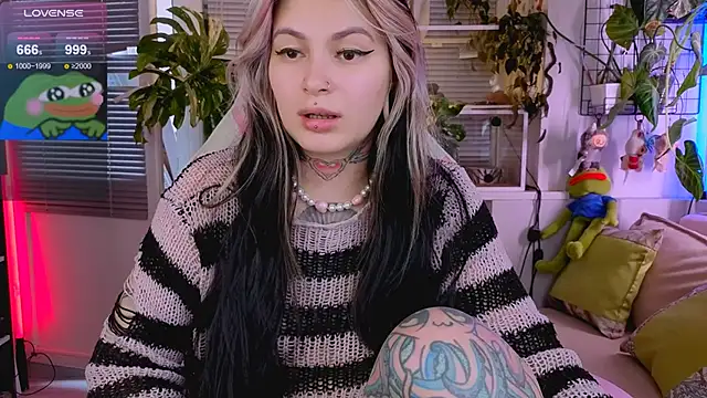 jelya sg online show from 03/28/26, 11:22