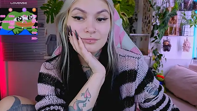 Snapshot of jelya_sg chatting on 10/19/25, 12:52 jelya sg online show from 10/19/25, 12:52