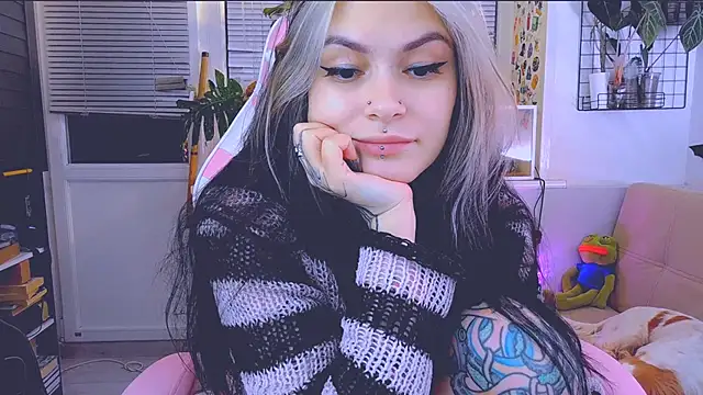 Snapshot of jelya_sg chatting on 01/28/25, 06:17 jelya sg online show from 01/28/25, 06:17