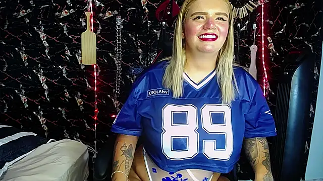mia boobs hot online show from 09/29/25, 09:31