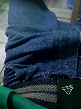 Snapshot of N-lS chatting on 02/03/26, 04:45 N-lS online show from 02/03/26, 04:45