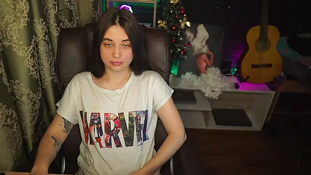 delicatedBailey online show from 01/20/25, 04:54