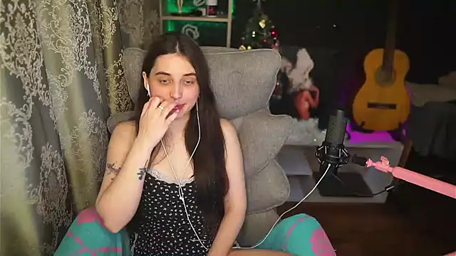 Snapshot of delicatedBailey chatting on 05/10/26, 01:57 delicatedBailey online show from 05/10/26, 01:57