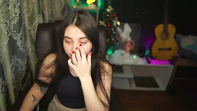 delicatedBailey online show from 02/09/25, 05:29