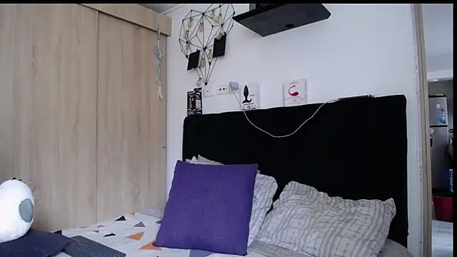 Santiago kiler online show from 11/07/25, 04:11