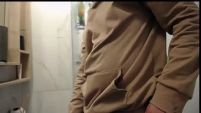 Santiago kiler online show from 10/28/25, 12:59