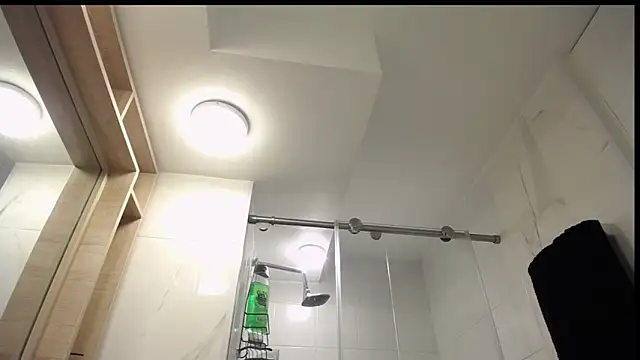 Santiago kiler online show from 11/13/25, 10:52