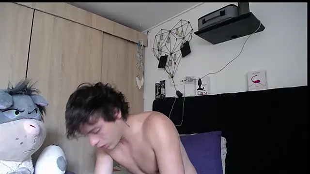 Snapshot of Santiago_kiler chatting on 01/10/26, 04:35 Santiago kiler online show from 01/10/26, 04:35